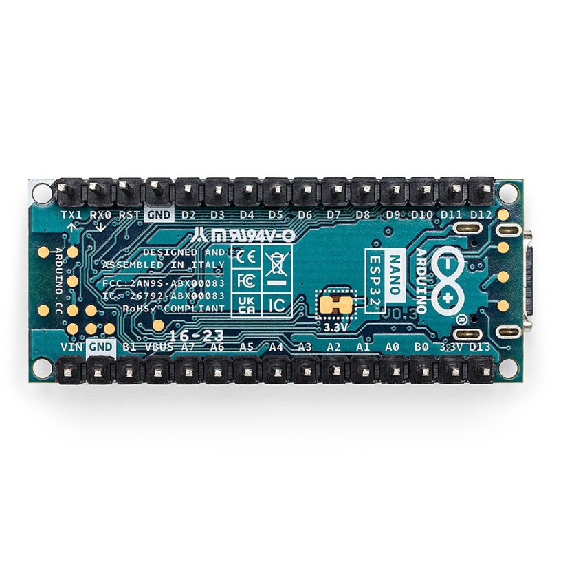 Arduino Nano ESP32 avec header